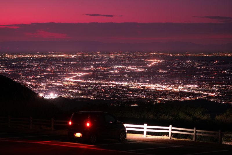 朝熊山頂展望台からの夜景