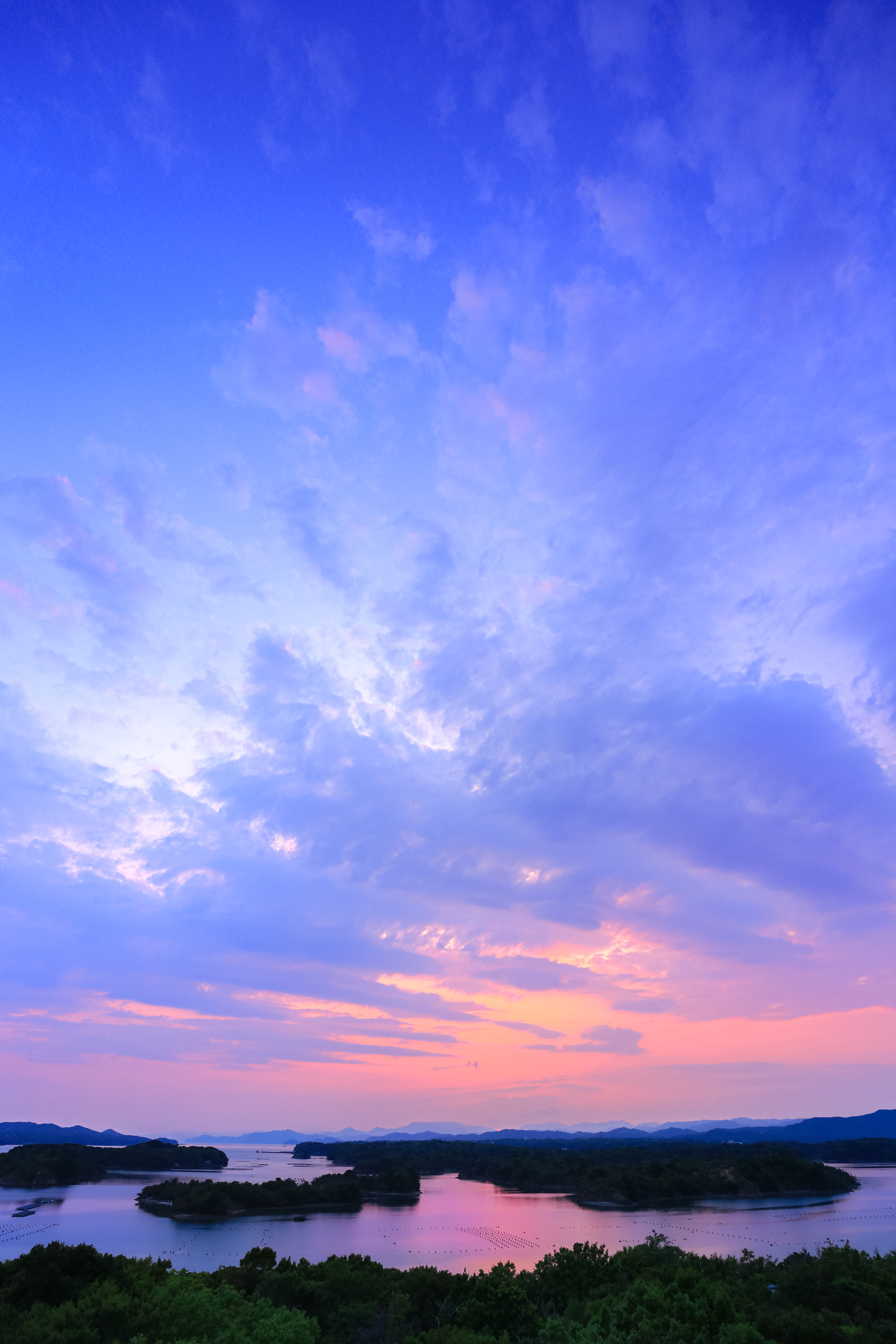 ともやま公園 桐垣展望台 の写真 夕焼けマジックアワー 無料の壁紙 写真なら三重フォトギャラリー